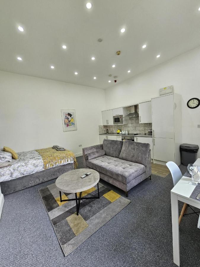 Edgerton Studios Huddersfield Chambre photo